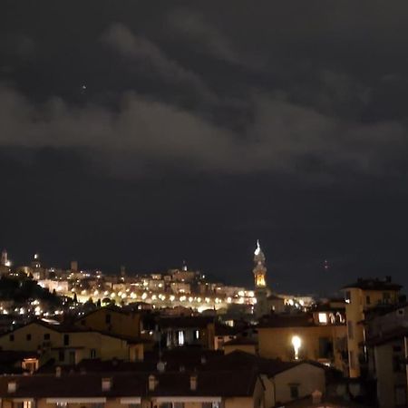 "La Me Ca" Intero Appartamento In Centro Con Vista Sui Colli Bérgamo Exterior foto