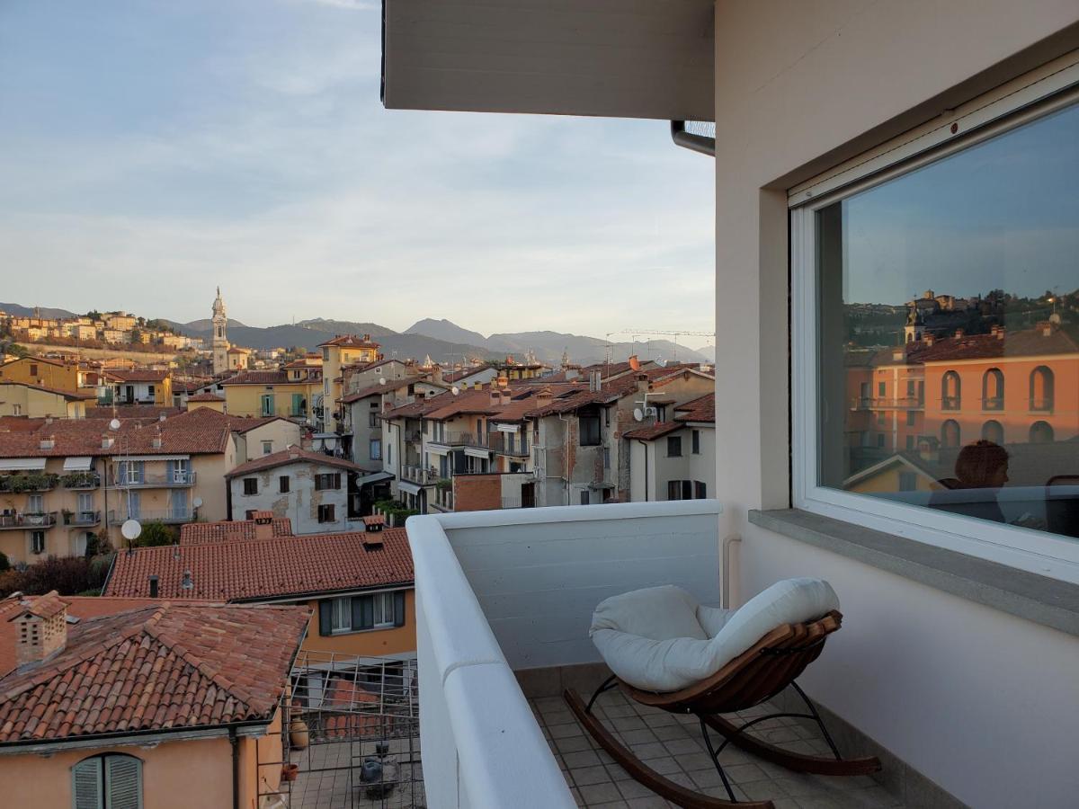 "La Me Ca" Intero Appartamento In Centro Con Vista Sui Colli Bérgamo Exterior foto