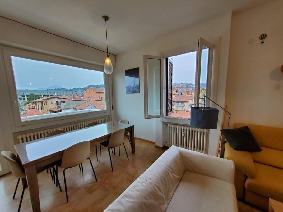 "La Me Ca" Intero Appartamento In Centro Con Vista Sui Colli Bérgamo Exterior foto